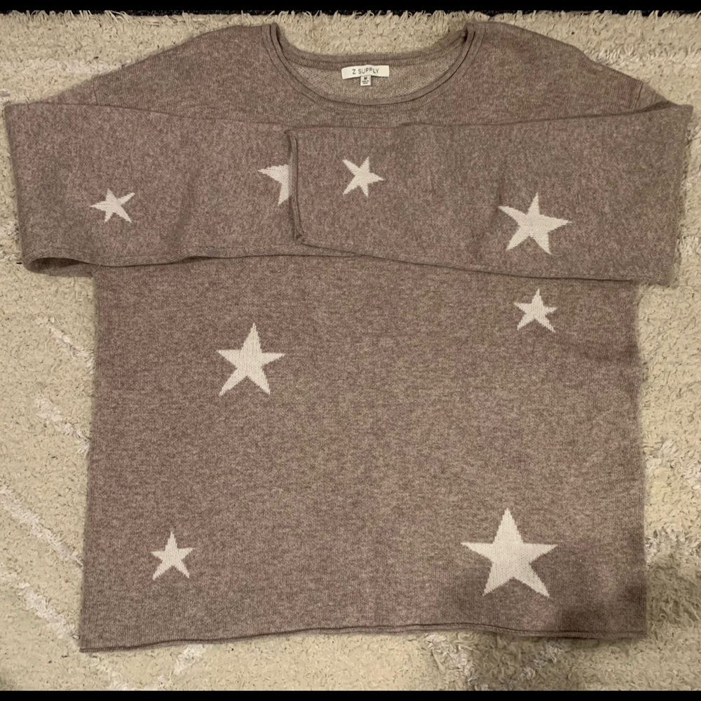 Star long sleeve sweater